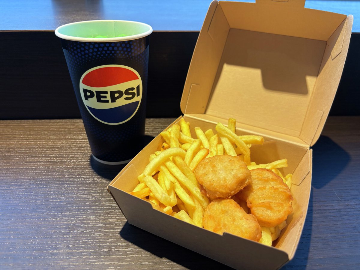 🎆🌟🎆🌟🎆🌟🎆🌟🎆🌟🎆🌟🎆🌟🎆🌟🎆
　　   　花火が見られるラストチャンス‼️
🎆🌟🎆🌟🎆🌟🎆🌟🎆🌟🎆🌟🎆🌟🎆🌟🎆

今月開催している「お台場レインボー花火 2025」は
本日27日（土）が最終日‼️19時から開催です🌟

ジョイポリスではディナープランを購入いただくと