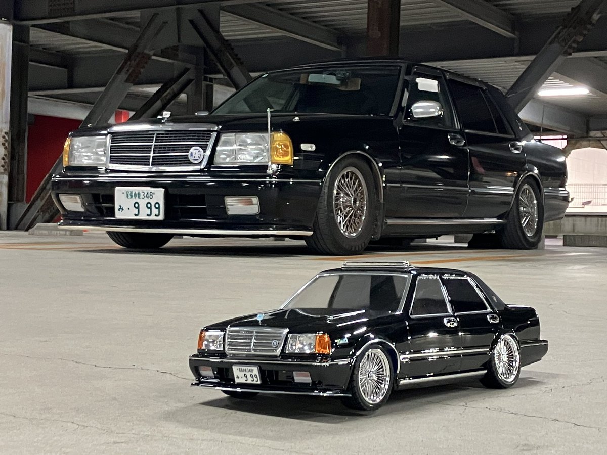 Ryu__EUREKA's tweet photo. 787Bよりも手間のかかる車だった…
ホイールもワイヤーにしたから普通には売ってないし、その間に実車も修理が必要になるし笑
ただ、完成度は良い✨
RCカーボディだからシャーシに乗せたら走れる全長400mmオーバーのミニカー(´∀`)ノ
#PANDRARC
#y31 https://t.co/Arv7IgIFnF