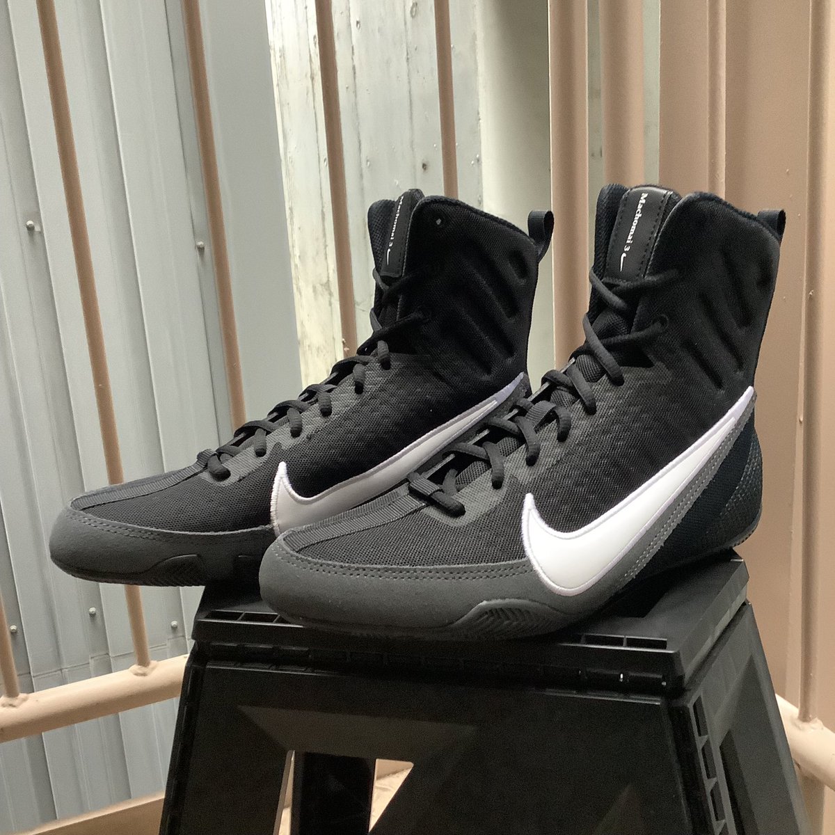 NIKE ナイキ ボクシングシューズ MACHOMAI2 BLACK 新品 27