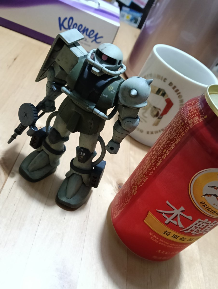 #大河原邦男生誕祭

うしろのマグカップ。