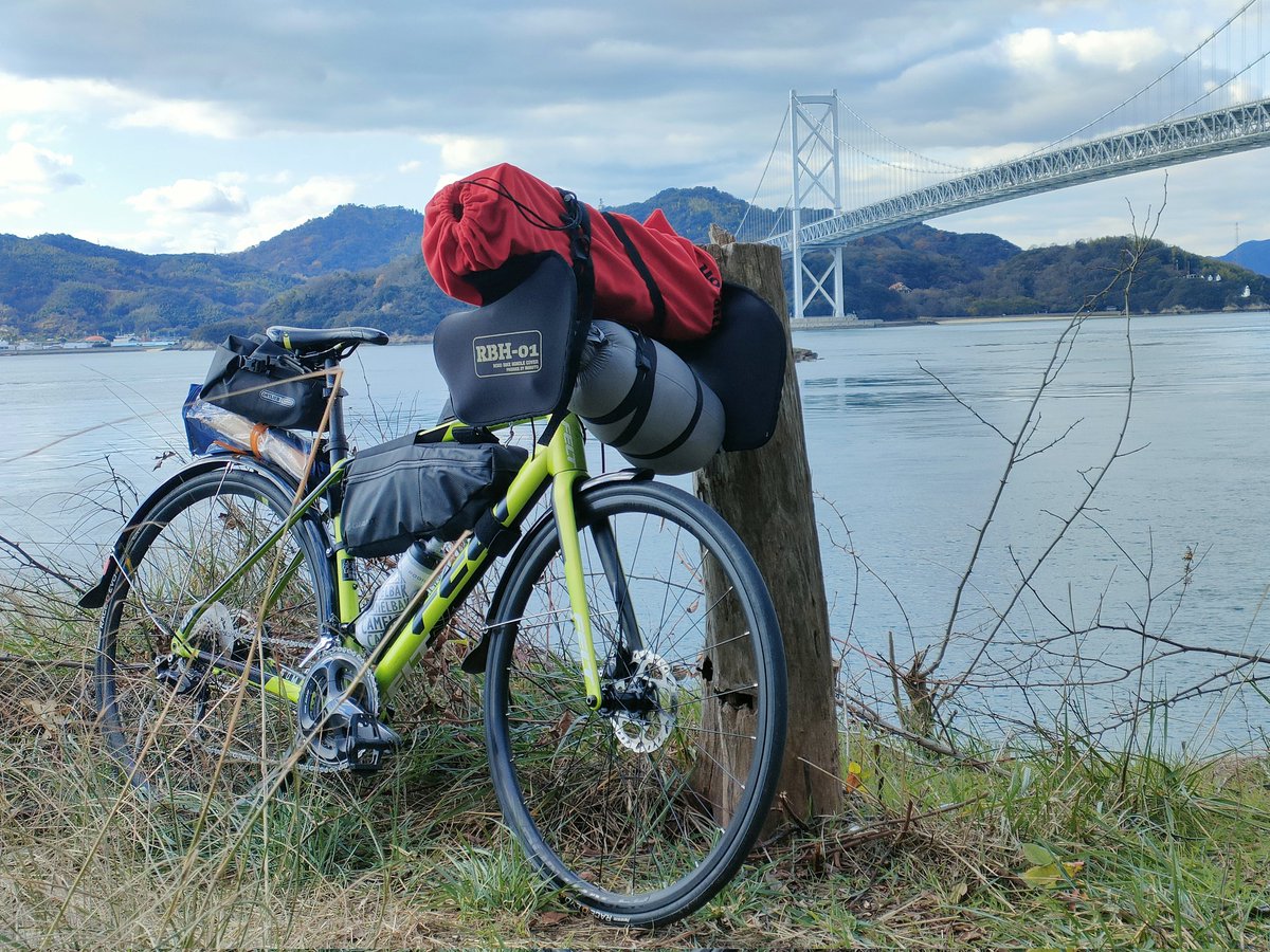 random_chartype's tweet image. しまなみなう