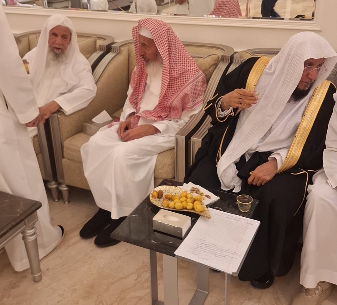 عبد الله tweet media