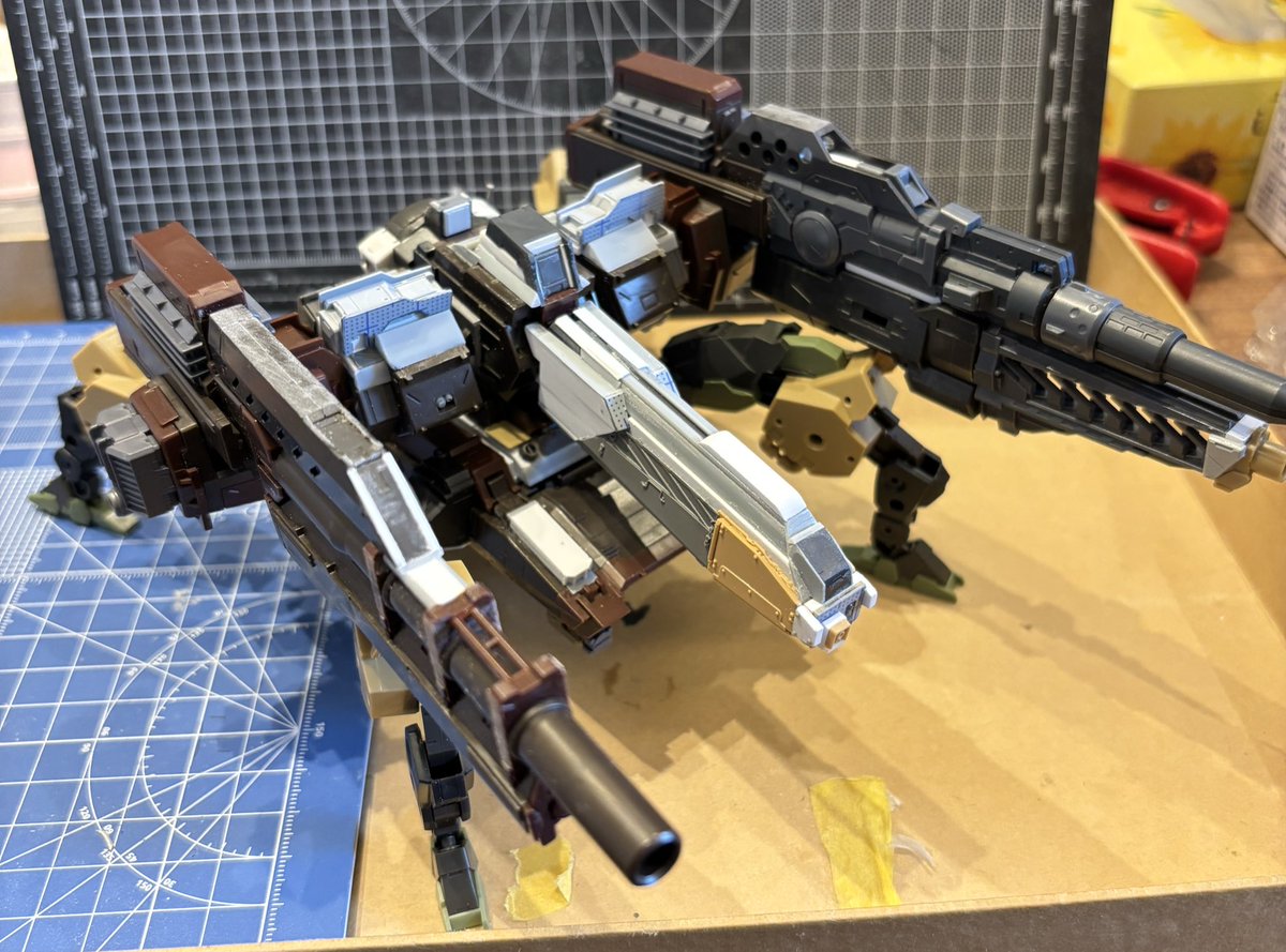 #フロントミッション 2089
#大型機動兵器
轟砦作成記　ミサイル、キャノン、リフの３タイプに換装して遊べるように作った。後は細かい調整とサフして終わり😄