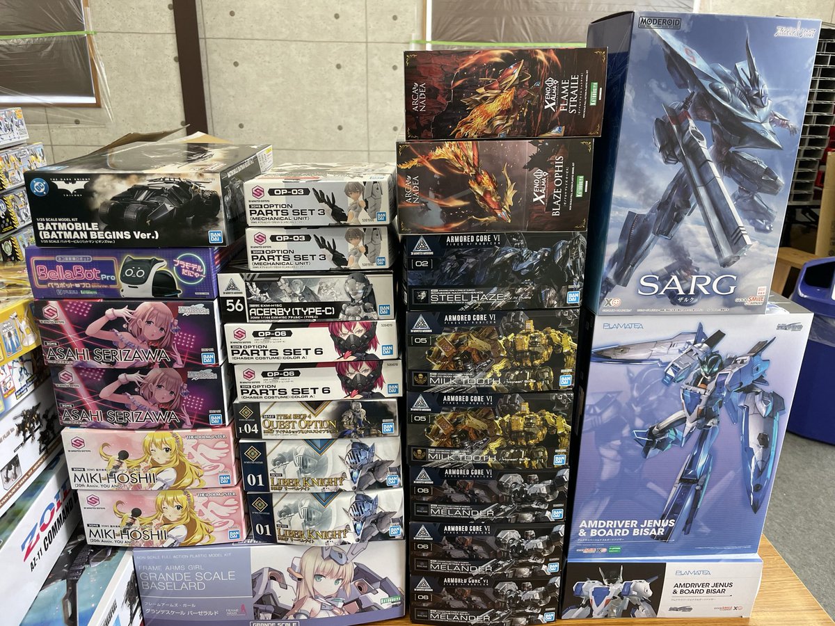 年末年始に備えて大量入荷です！ ご来店お待ちしております！