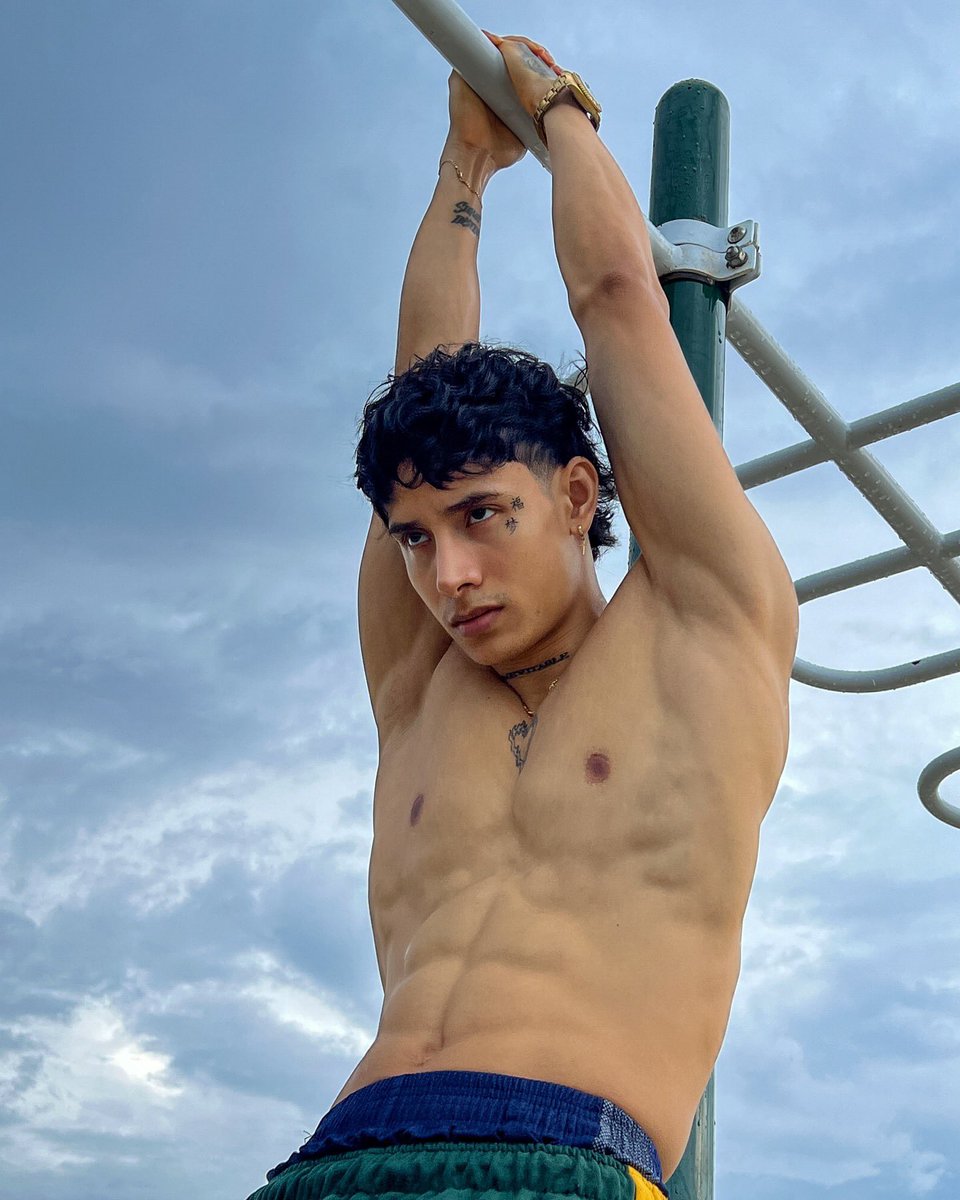 ผู้ชายรักแร้เนียน - Men's Smooth Armpit tweet media