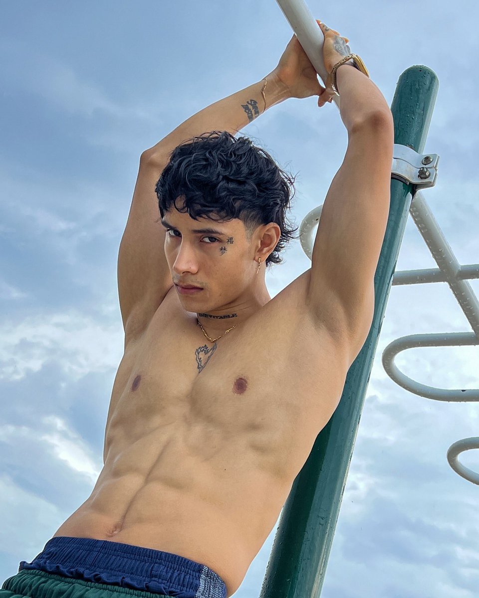 ผู้ชายรักแร้เนียน - Men's Smooth Armpit tweet media