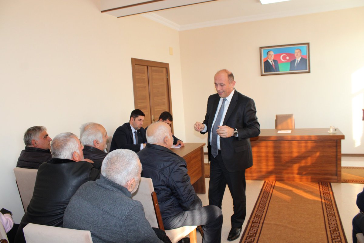 Rəcəb Rəhimli Xanağa kəndində səyyar qəbul keçirdi

      Ordubad Rayon İcra Hakimiyyətinin başçısı Rəcəb Rəhimli tərəfindən 25 dekabr 2025-ci il tarixində Xanağa kəndində növbəti səyyar qəbul keçirildi. Görüşdə İcra Hakimiyyətinin məsul əməkdaşları, aidiyyəti xidmət