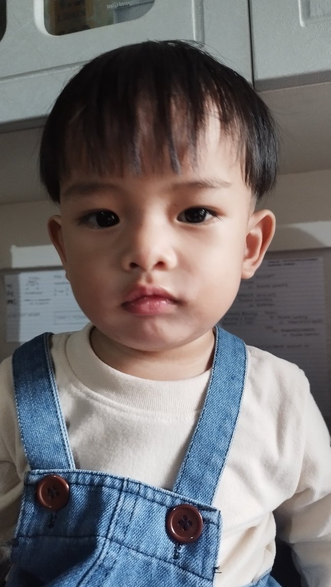 JdPrd12's tweet photo. First time ko magkapamangkin. Ang saya pala kapag may bata sa loob ng bahay😊 https://t.co/PnXczvfr5i