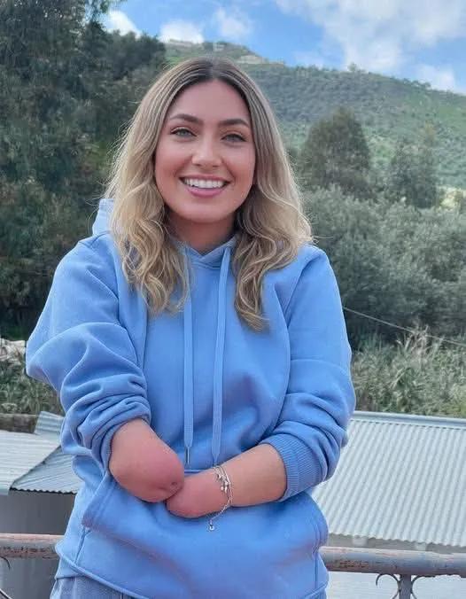 Hazelkeech0918's tweet image. Happy birthday to my daughter! 🎉💕
Some heartless people won’t congratulate her just because she is different. 💔😢