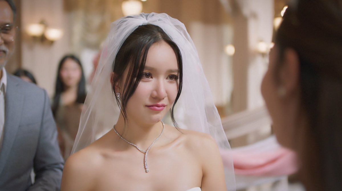 ตามหาแมวหยิ่งชื่อแพรนรินทร์ ชอบวีนผัวเด็ก ชอบ "นี่เธอ!" ชอบทำจึ๊กจั๊กใส่ อยากเห็นหน้าเหวี่ยงๆ จะได้เห็นมั้ยน้อ

#SpecialEndlessSeries
#รินไม่มีวันรักSpecialSeries