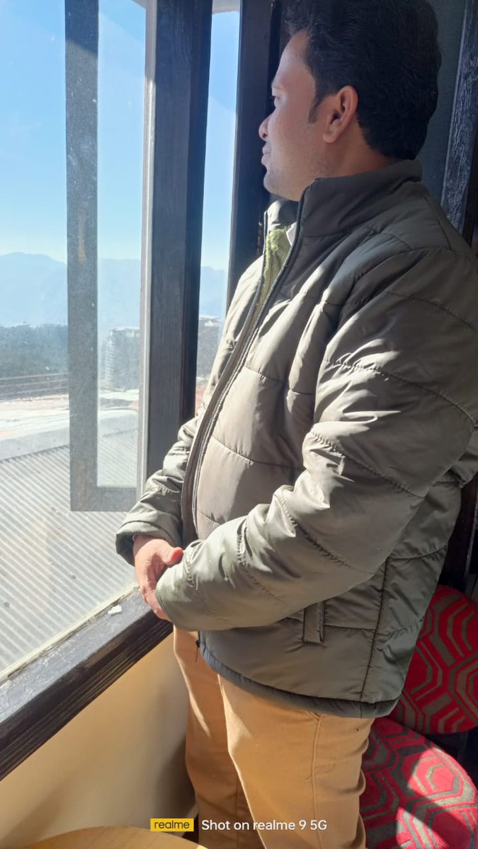 Nitishshivhare7's tweet photo. Some memorable moments in the morning with the shining light of Shimla.
Nitish Shivhare https://t.co/NPCAJ1yzb5