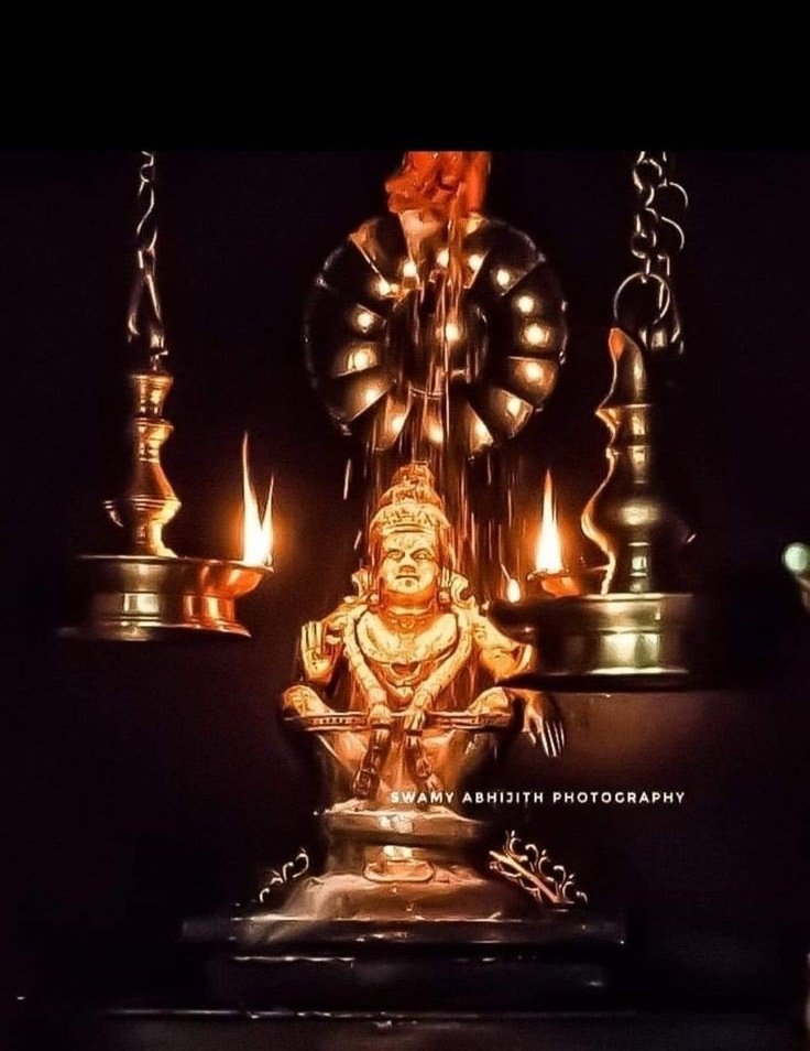 AnuSatheesh5's tweet image. Swamiye Sharanam Ayyappa 🙏

Mandala Pooja at Sabarimala today