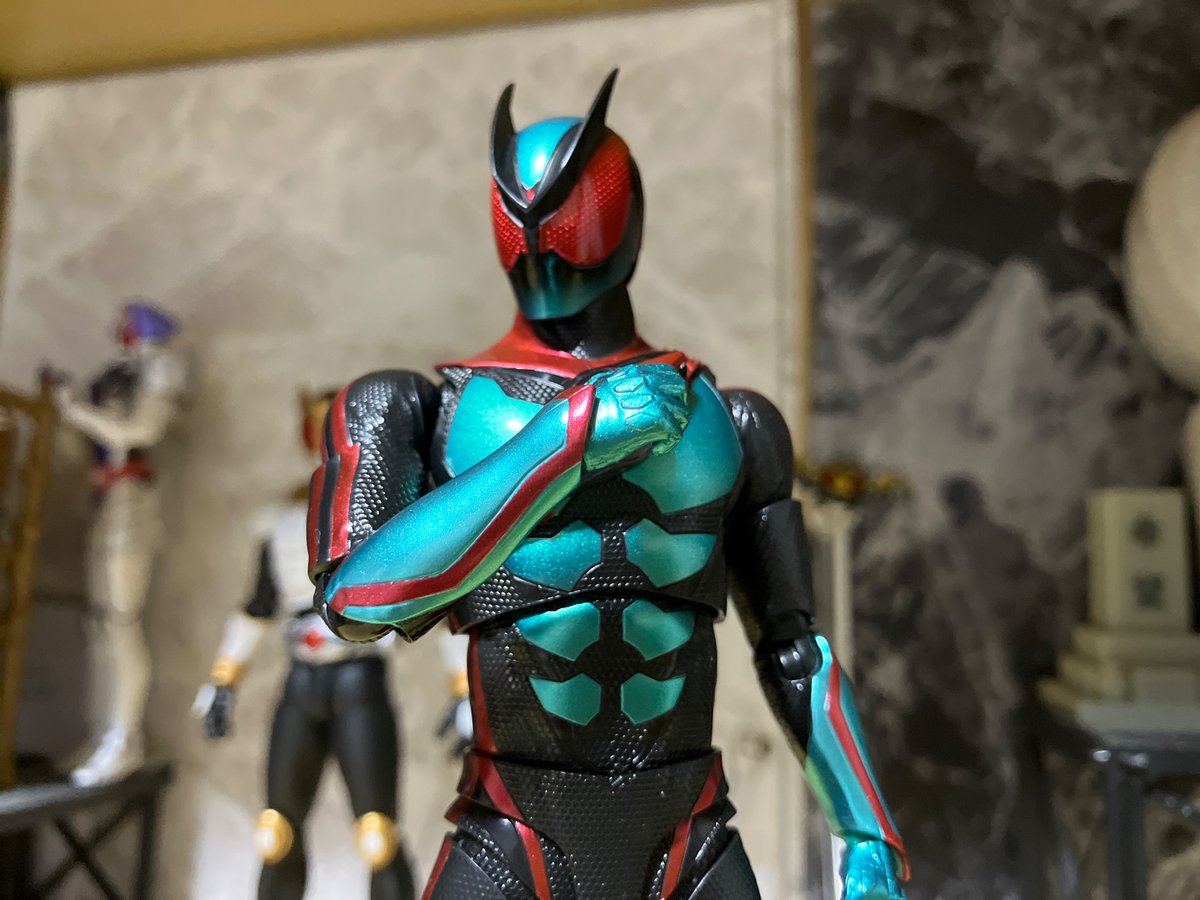 真骨彫スカイライダー、ZX、スーパー1の三人とも早く商品化決定して