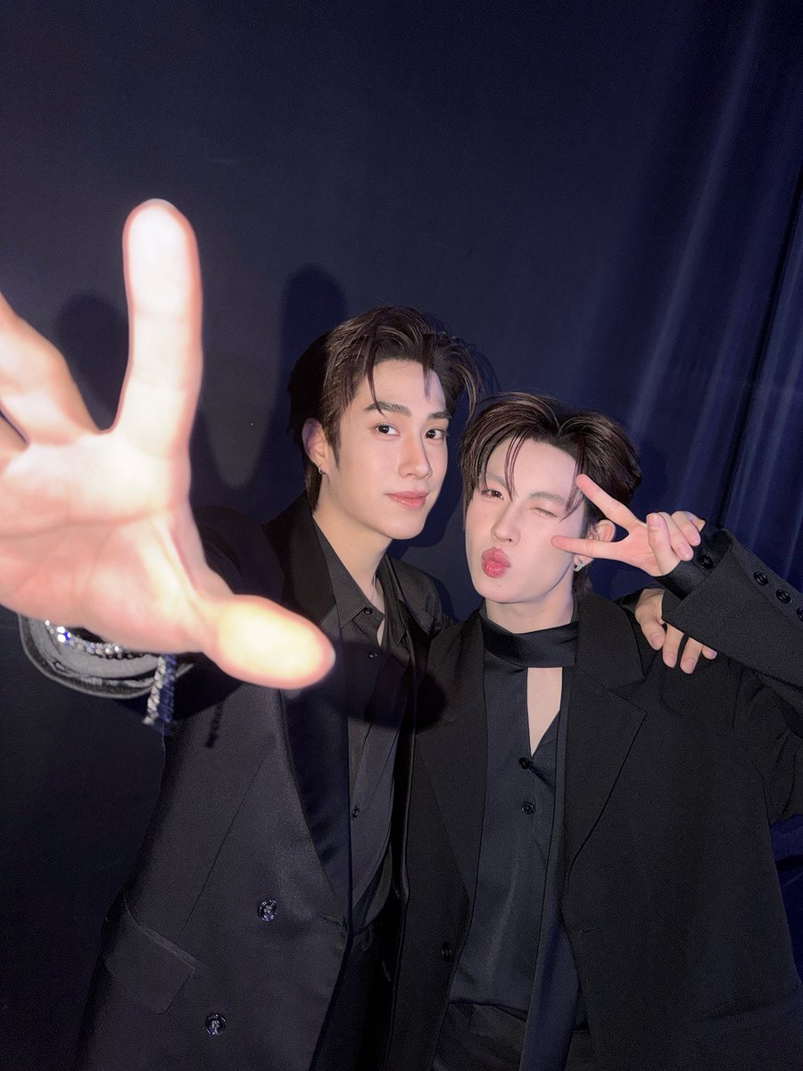 TLE_mtm's tweet image. เติ้ลกับน้องพร้อมเจอทุกคนแล้วค้าบบ #TleFirstOneFSinChangsha