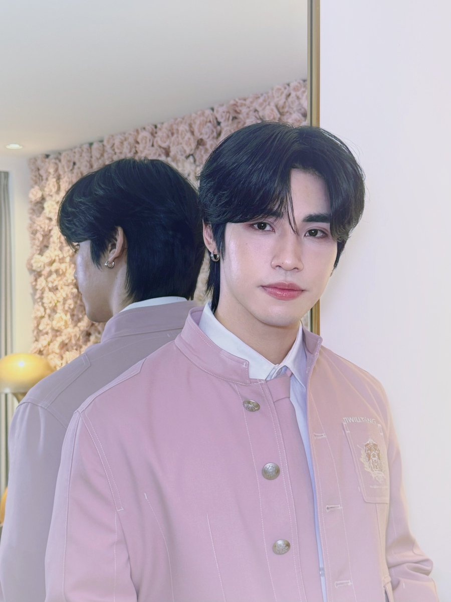 poomppsofficial's tweet photo. Too cute to handle🐶🎀

SWEETBOSS PARTY WITH POOM
#SWEETBOSSXPOOMPPS
#sweetcelebrationswithpoom
#poompps https://t.co/WvBIMTWCLn