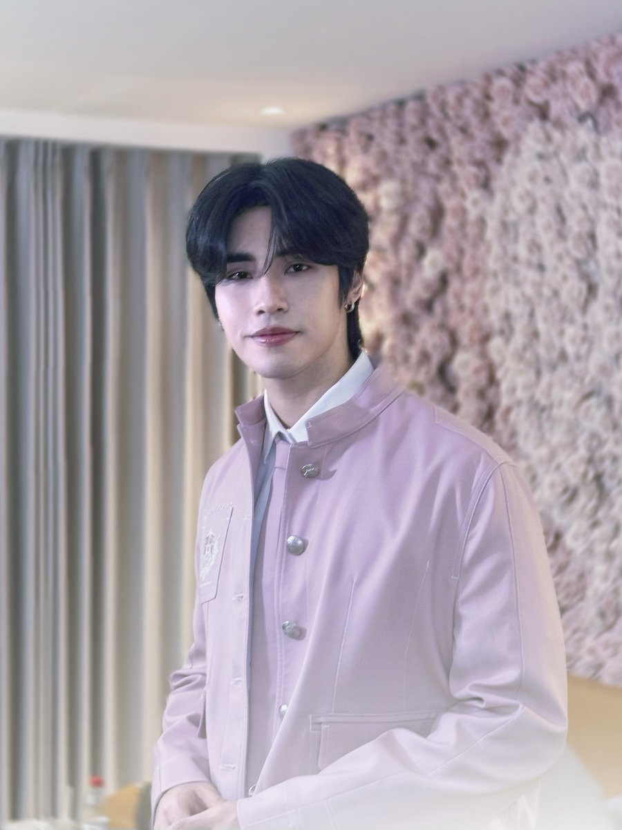 poomppsofficial's tweet photo. Too cute to handle🐶🎀

SWEETBOSS PARTY WITH POOM
#SWEETBOSSXPOOMPPS
#sweetcelebrationswithpoom
#poompps https://t.co/WvBIMTWCLn
