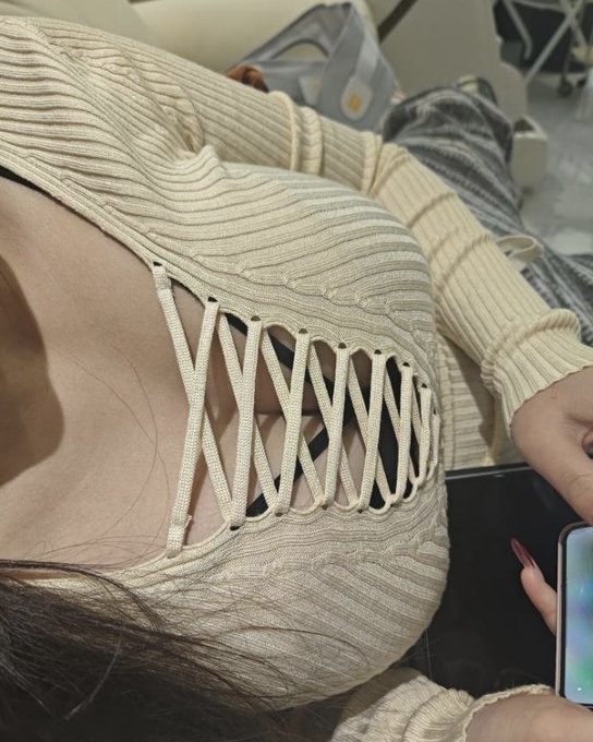 冗談抜きで  
ぱいでかの看護師どうですか？？