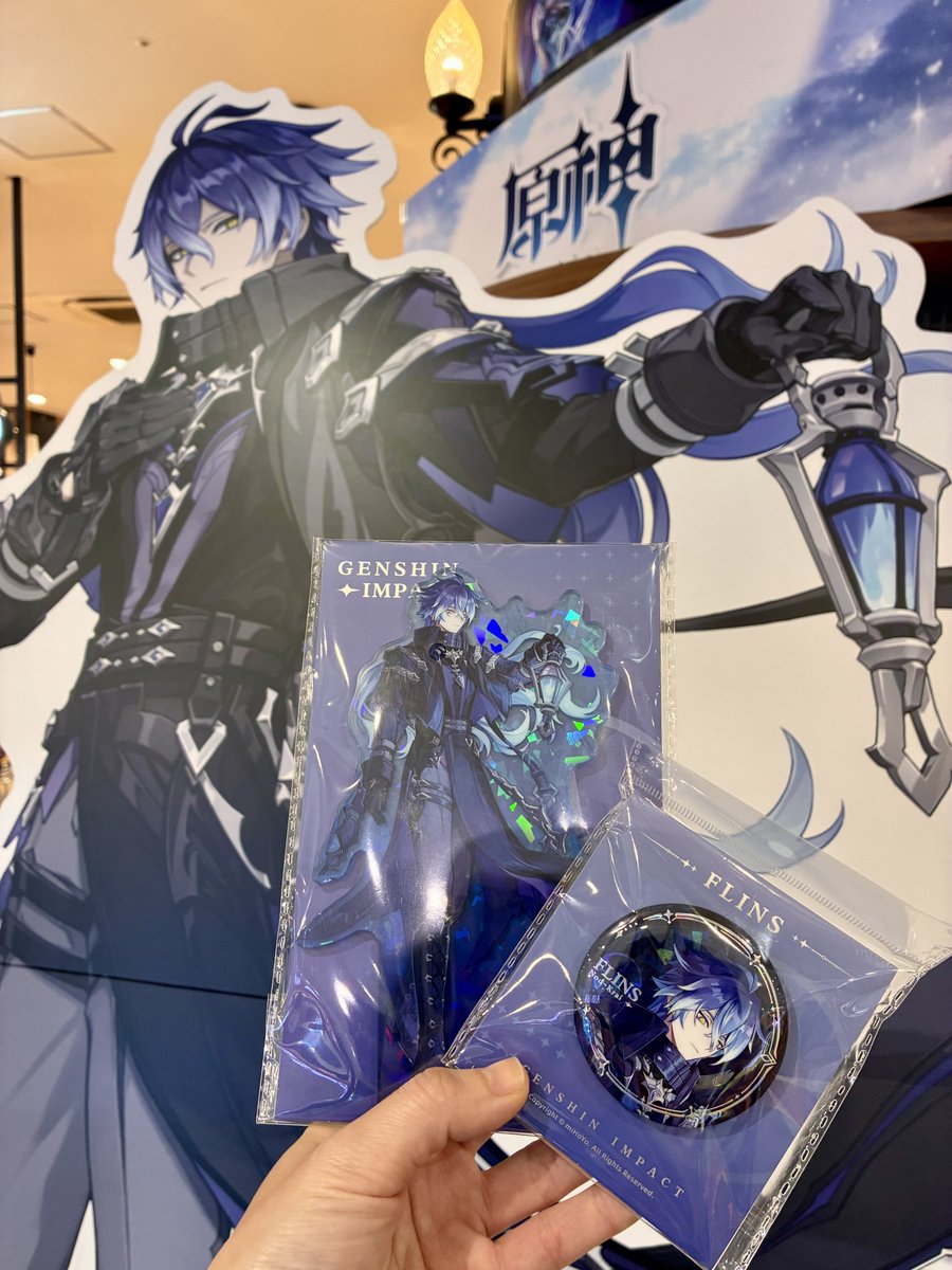 コミLab.】 長らく品切れだったフリンズのアクスタと缶バッジも在庫