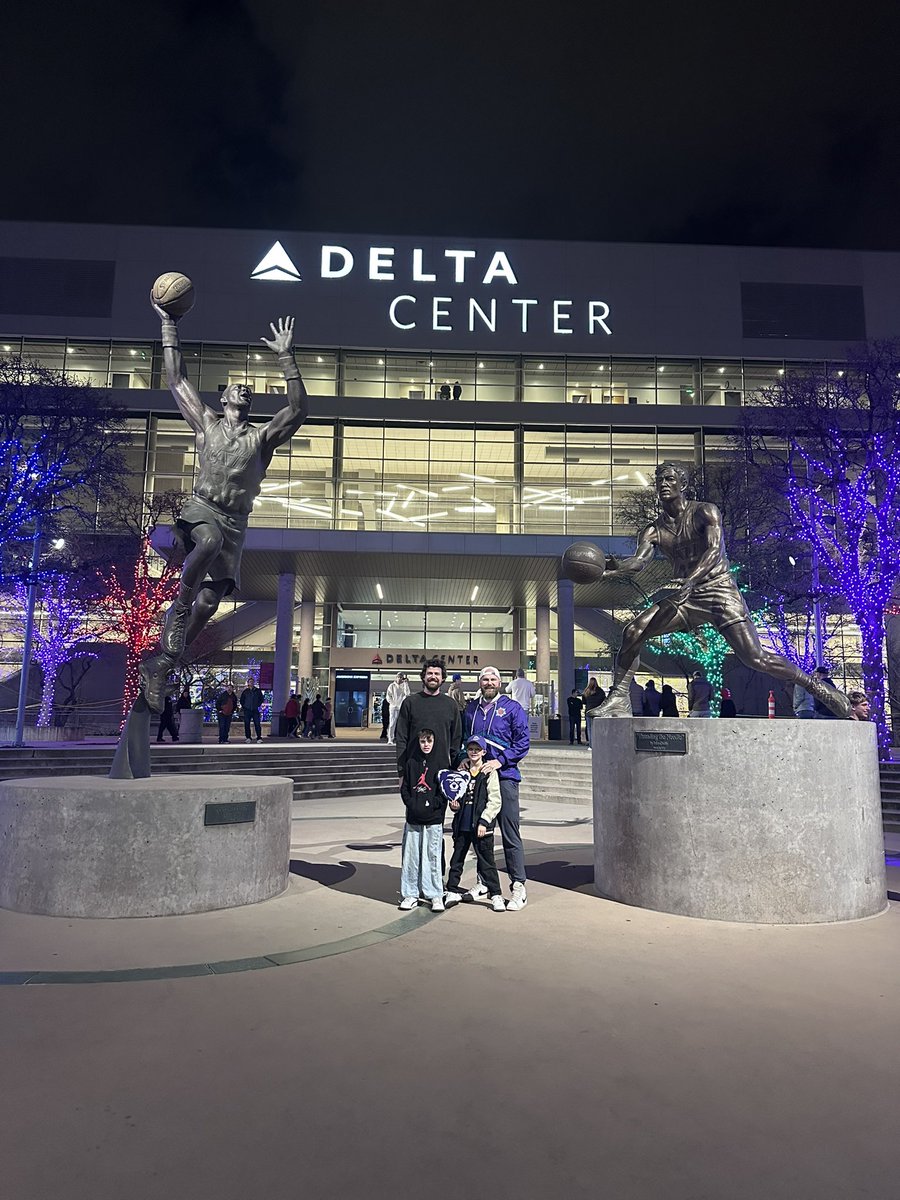 Pretty fun goin to the game with my brother and our boys. 

Even better gettin a win!