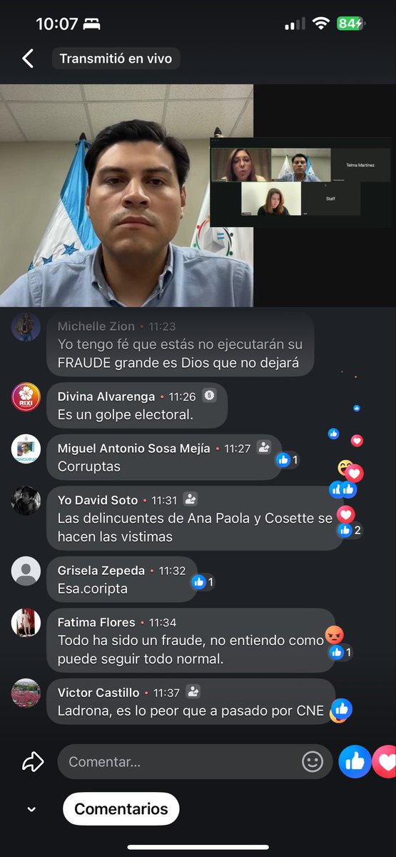 reporterosdeinv's tweet image. 🟥 Explota la ira ciudadana en pleno del CNE: consejeras se justifican y se victimizan ante declaratoria ilegal 🟥

La transmisión del CNE encendió las redes. Miles de comentarios expresaron indignación, acusaciones de fraude y desconfianza total👇🏾

facebook.com/share/v/14VYEZ…