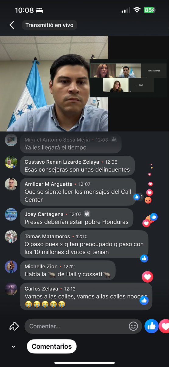 reporterosdeinv's tweet image. 🟥 Explota la ira ciudadana en pleno del CNE: consejeras se justifican y se victimizan ante declaratoria ilegal 🟥

La transmisión del CNE encendió las redes. Miles de comentarios expresaron indignación, acusaciones de fraude y desconfianza total👇🏾

facebook.com/share/v/14VYEZ…
