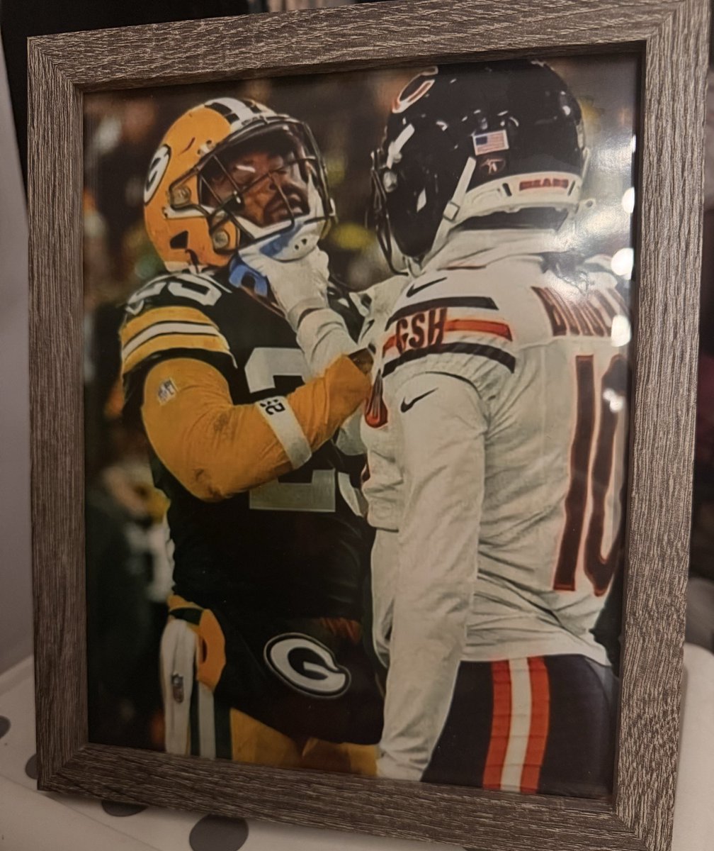 777lesxo's tweet image. best gift ever 🐻⬇️ #BearDown