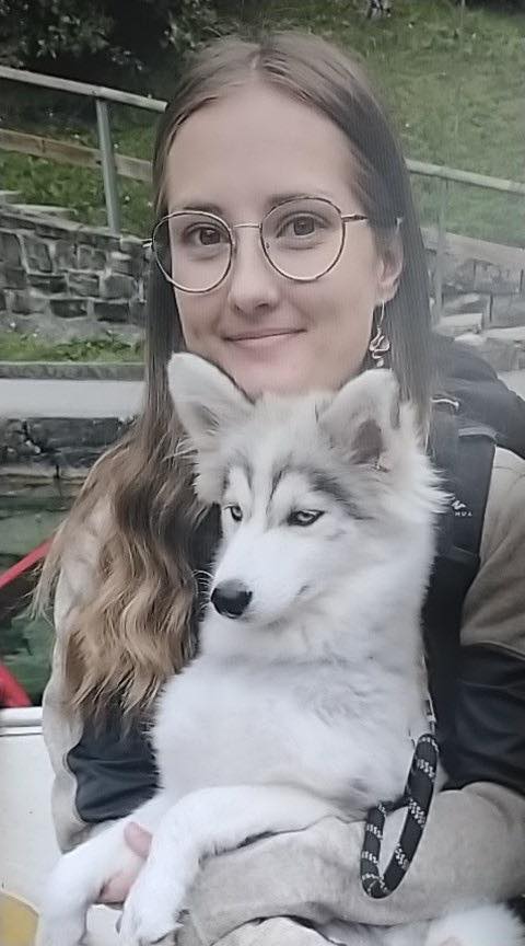 PatrioteEngager's tweet image. 👮🏻‍♀️👮🏼 Disparition inquiétante 🚨 Recherchons JOLY Clara, 23 ans, partie à bord de son véhicule Ford Focus noir immatriculé EV-650-TB sur le secteur de Gray. Si vous avez des informations, contactez la brigade de Gray au 0384651145 ou composez le 17