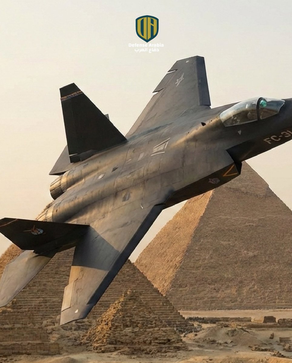 بينها 3 دول عربية.. تقرير للبنتاغون يكشف قائمة المشترين المحتملين للشبح الصينية FC-31

تقرير استخباراتي أمريكي يحذر من تسارع وتيرة التسلح الصيني، مع خطط لبناء 6 حاملات طائرات جديدة لتقليص الفجوة مع البحرية الأمريكية.
المقاتلة الشبحية FC-31 الصينية تضع مصر والسعودية والإمارات في