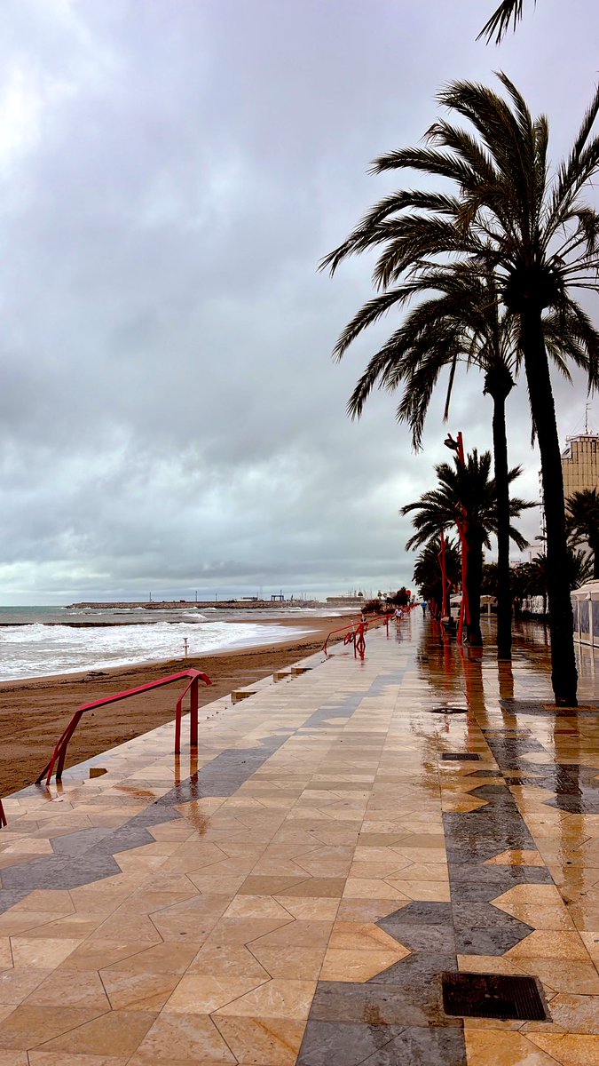 🌊🌧️🏃🏻‍♂️ #running #Health #healthy #Christmas