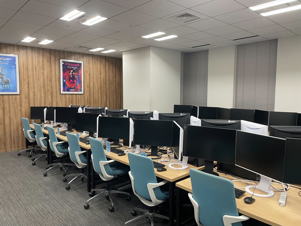 2025年も東京本校で学んでいただいた皆様、ありがとうございました！！ 
年末の大掃除🧹も無事に終了！ 
来年も皆様にとって実りある学びの一年となりますよう、スタッフ一同取り組んでまいります。 
2026年もよろしくお願いいたします🙇‍♂️