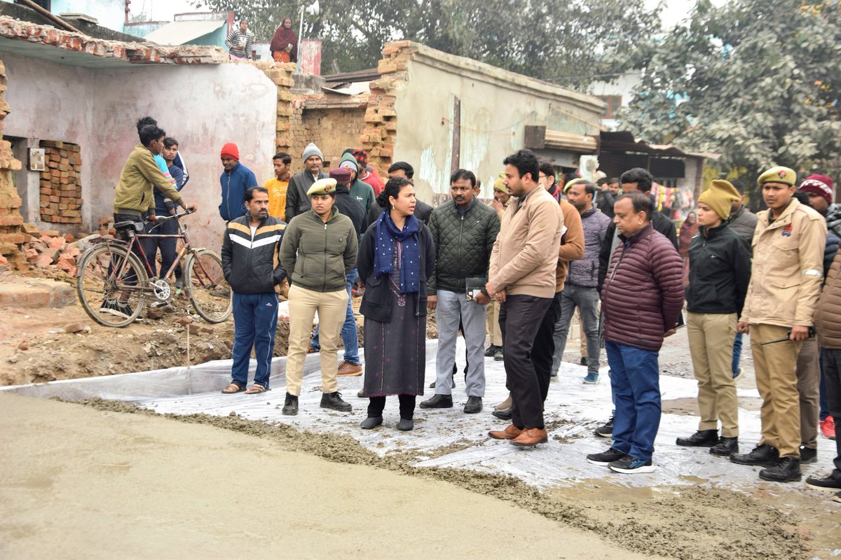 DM LAKHIMPUR KHERI tweet media