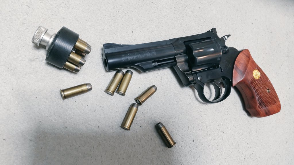 MGCコルトトルーパーカスタム 蒲田むげんでMGCのコルト・トルーパーを手に入れました。カスタム