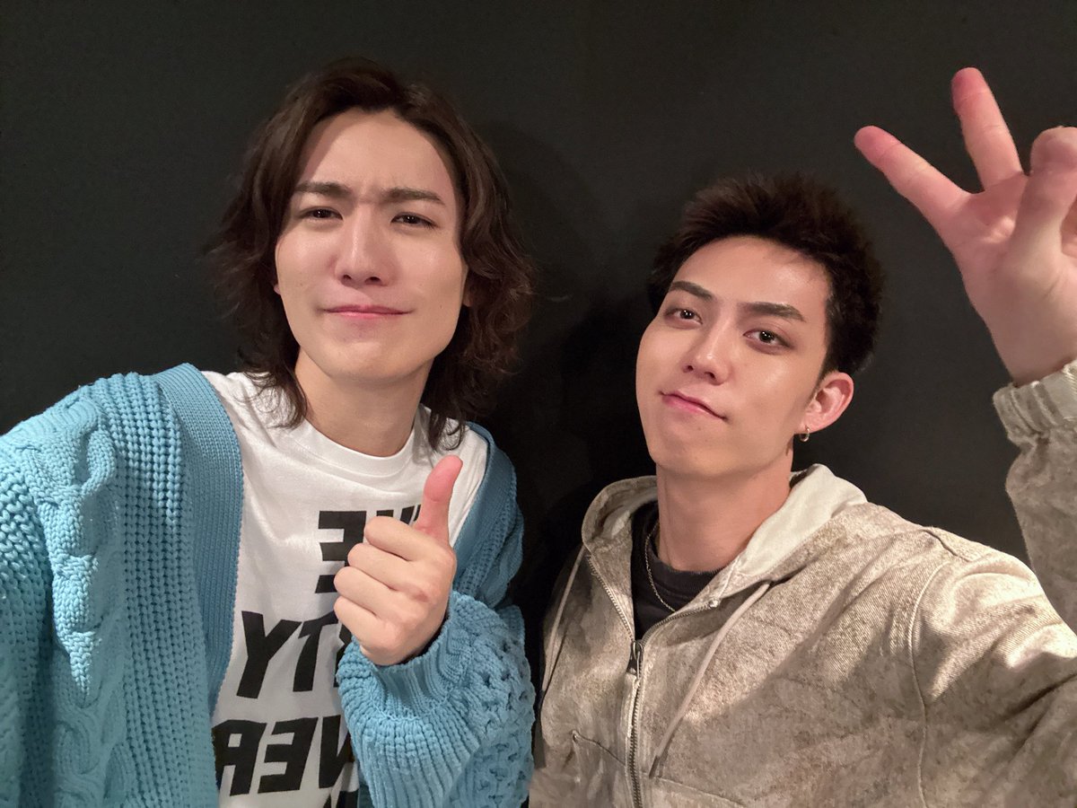 soushihaitsuka's tweet photo. 【灰塚宗史FAN MEETING 
一期一会   〜年の瀬の集い〜】

ご来場頂き誠にありがとうございました！
ゲストで来てくれた、まさや＆しょうくん
ありがとう🙌

2025年の現場収めでした！一緒に歩んでくれてありがとう！ 
 #灰塚宗史ファンミーティング https://t.co/kmGFn7k4Qt