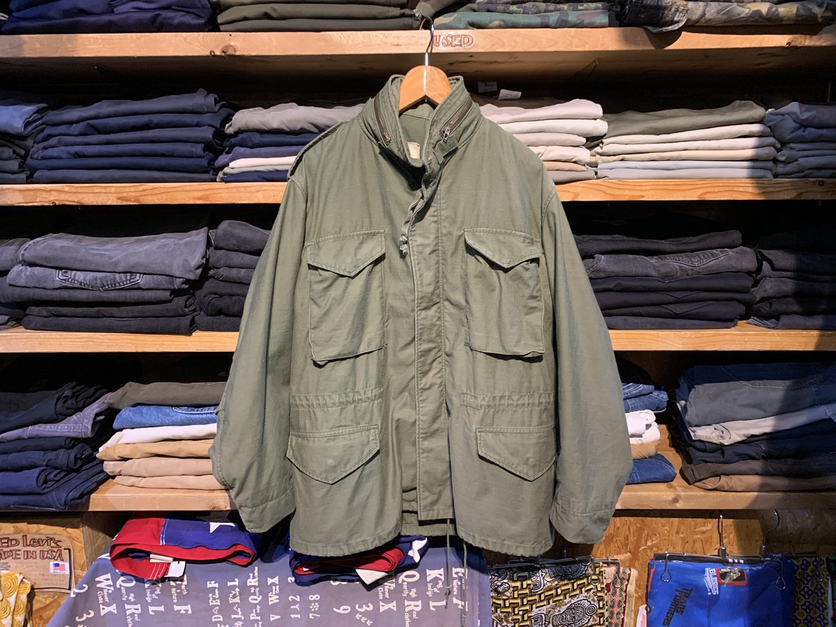 outsidekawasaki's tweet photo. USED US ARMY
M-65 Field Jacket
-3rd Model-
Size Medium Regular
Price ¥15180 Taxin
#アウトサイド川崎 #川崎 #古着 #川崎古着 #神奈川古着 #川崎古着マップ #川崎アメカジ #神奈川古着屋 #川崎古着屋 #m65 #m65fieldjacket #m65フィールドジャケット #ミリタリージャケット #usarmy https://t.co/bFo9Scd4cs