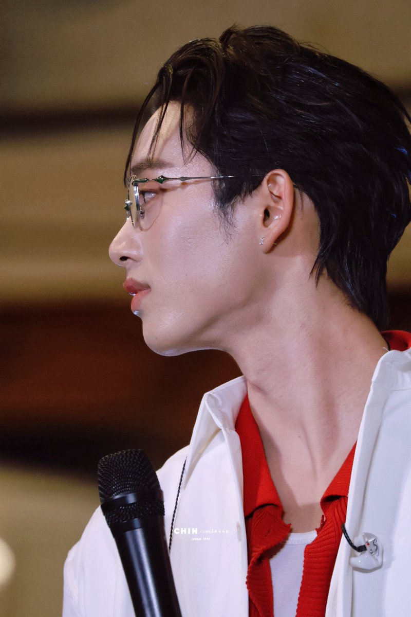 Chin_KameJesse's tweet image. สิ้นลม😭

EST AT GATEWAY BANGSUE  

#GiveAHugGiveAMiraclexEST
#est_rvp