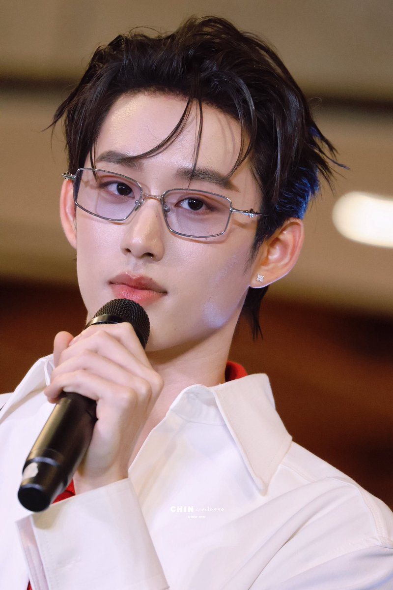 Chin_KameJesse's tweet image. สิ้นลม😭

EST AT GATEWAY BANGSUE  

#GiveAHugGiveAMiraclexEST
#est_rvp