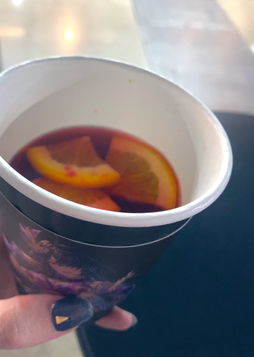 ハウヘトのドリンク温かい最高しかも美味しい！