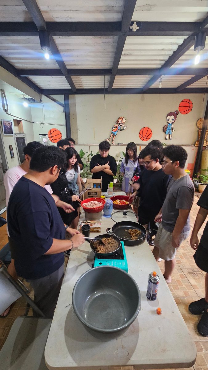 weebkuruma's tweet photo. New Year BBQ with Moontep bois

@Daniel7iao @Gdzila33 @BarawaDan @suukiwi @remio_de @miyuki_yoruna @_aruhime @seinaryuu @feisal_98 @_sacchi_ko @Reitai @maaku_x @sangkasur https://t.co/TFgVae3Jqr