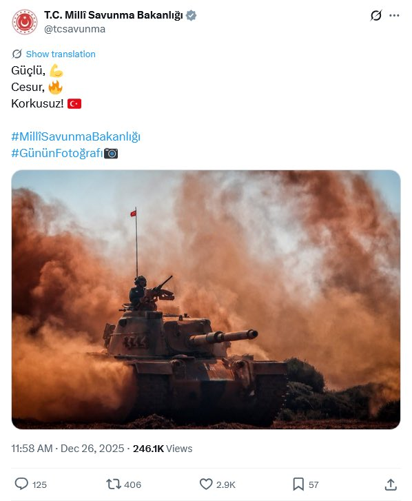 restitutorII's tweet photo. 🇮🇱🇹🇷
Sur X, les armées turque et israélienne se lancent la balle…

Tout commence par une publication sur le compte officiel du MoD turc (image 1):

"Fort, Courageux, Intrépide !"

L'armée israélienne répond (image 2) en publiant:

"Fort, Déterminé, Honorable et professionnel"

Le MoD turc répond (image 3):

"La force ne réside pas dans les armes !
La véritable force, c’est la confiance que les innocents placent en vous."