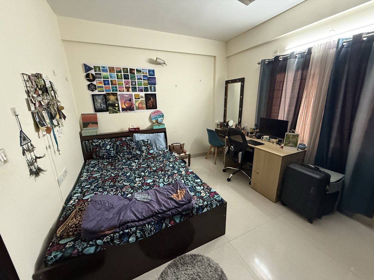 tayyaba__s's tweet photo. 1 room with attached bathroom in a fully setup 2 BHK available

female replacement only
📍indiranagar, behind sv road metro
Per person costs:
💸 rent: 24,500
🚧 maintenance: 2,100
💰 deposit: 1,25,000 (refundable from the owner)

move in: Feb 1st

@GruhamBot @BangaloreRoomi https://t.co/ch1vXPLYGj