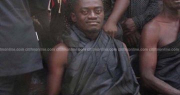 clinton_emirate's tweet image. As a girl why you go dey slap man nyash?