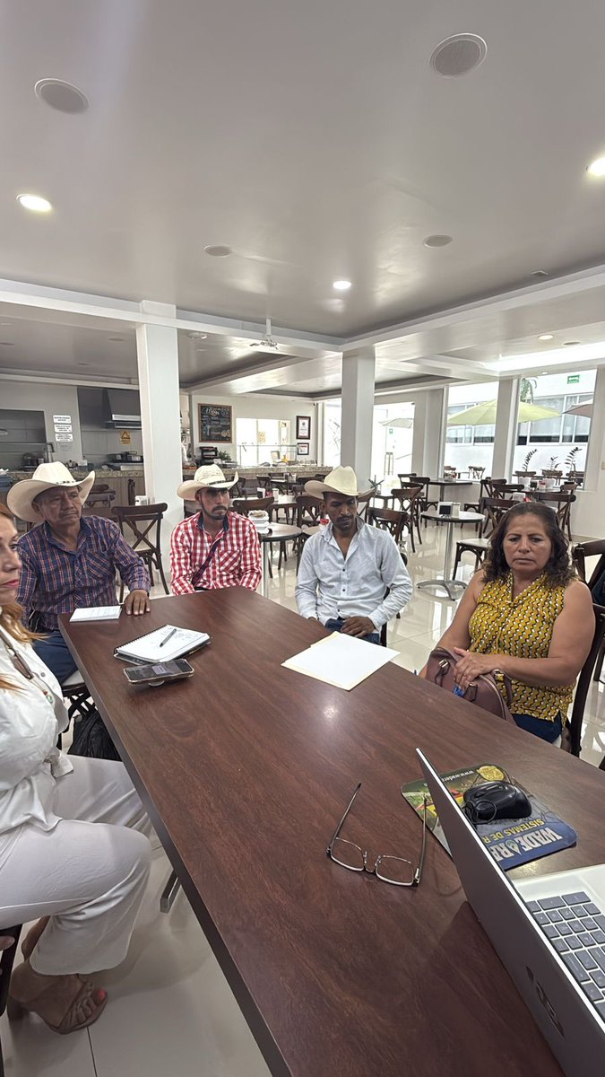 JoseOsio1168463's tweet photo. Real world utility of $DMTR. Dimitra + Fundación Biosfera de Álica: proving how blockchain + local leadership can drive real sustainable impact in Mexico. Indigenous communities: lead decisions. Verified carbon credits: transparent thru Dimitra tech. #DMTR #DMTRTeam #dimitratech https://t.co/z676nOz4hX