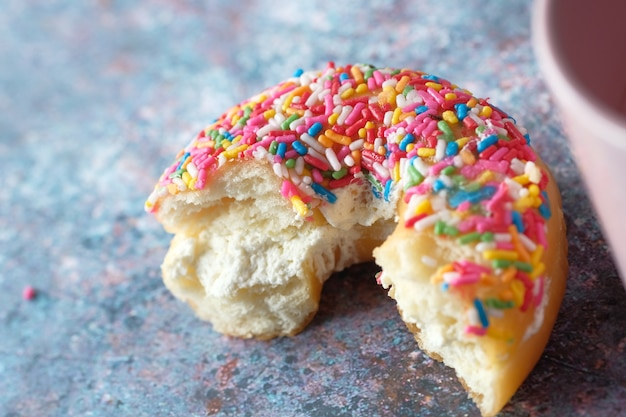 CaryKelly11's tweet photo. Hold my 400-calorie, petroleum-dyed donut while I ask Grok if raw milk is dangerous. https://t.co/pksdJ8xRRs