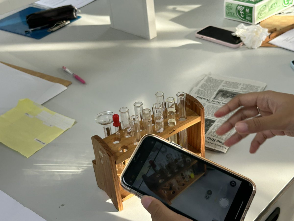 donothateG's tweet image. 