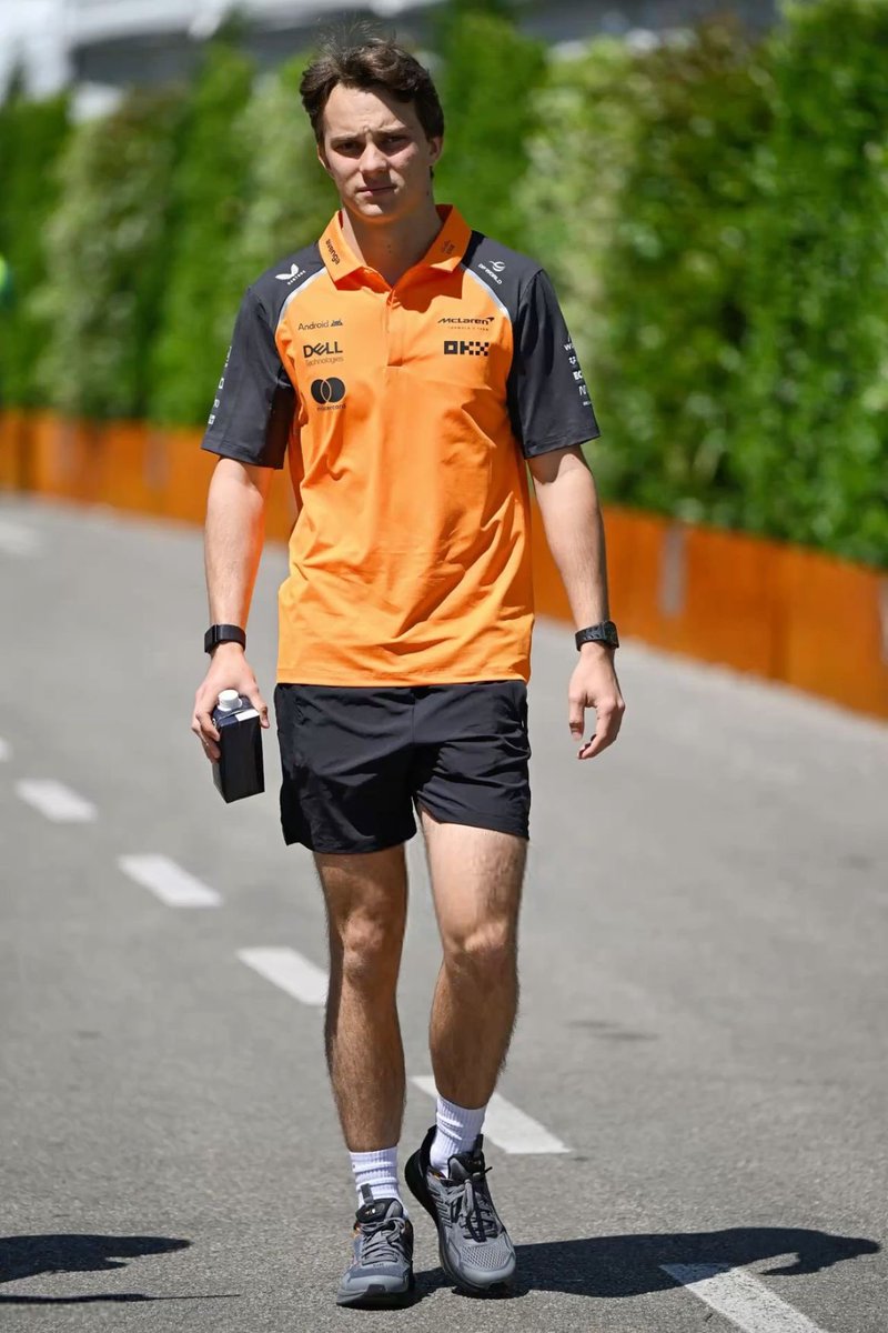 ally ✨ tweet media