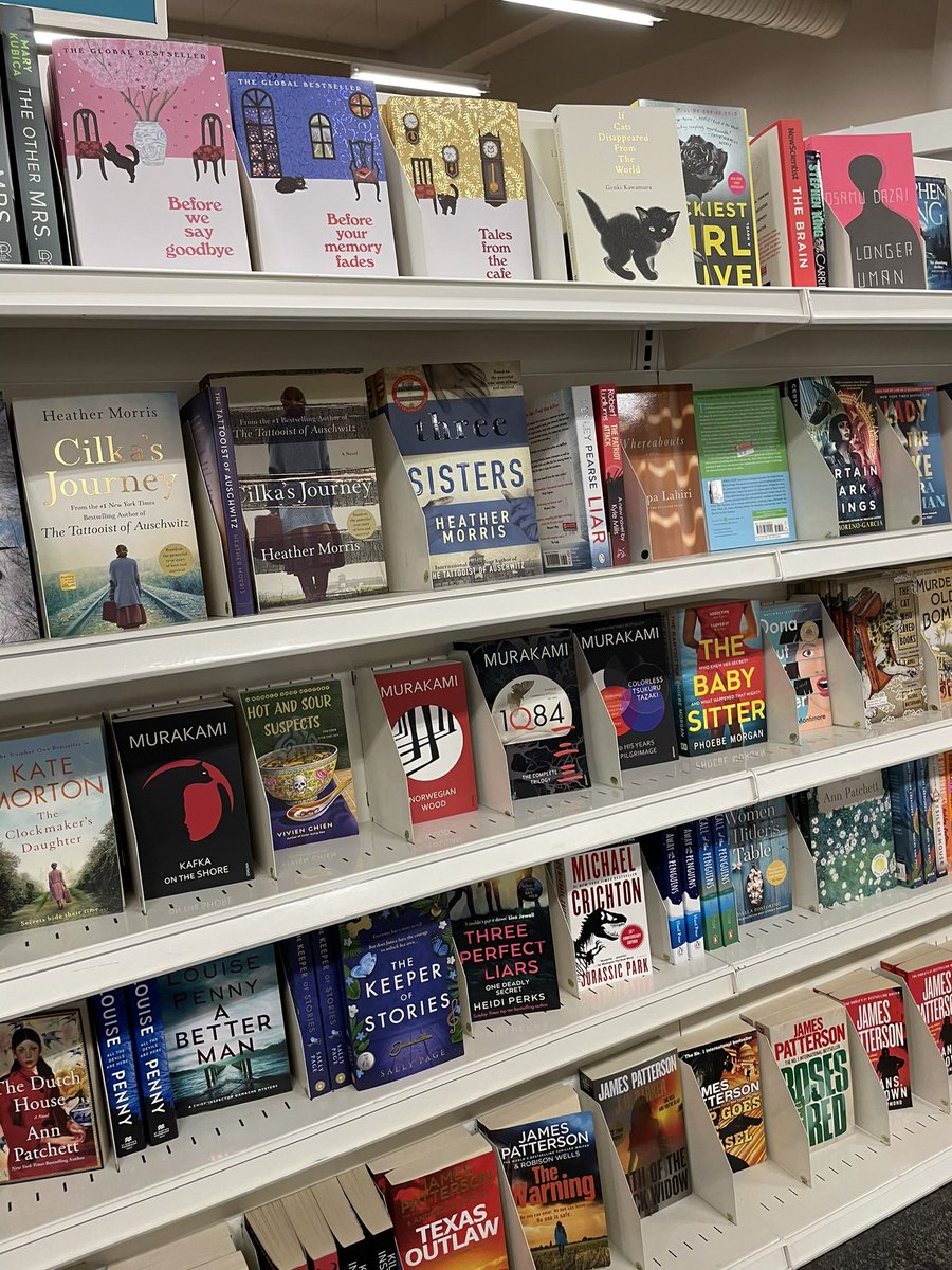 nevervale's tweet image. #booktwt hi! not new to but new acc, looking for moots!
⭐️ she/her 20 
⭐️ fav genres: fantasy, litfic, mystery
⭐️ found family and angst lover
⭐️ other interests: hockey, manhwas, tv shows, romcom movies, and i'm getting into journaling
- zionists dni
♡ / ↻ appreciated!