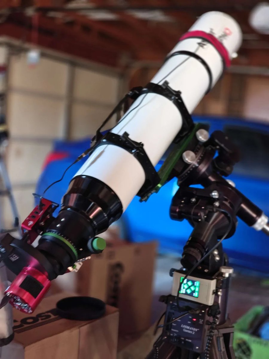 MazzifLOL's tweet image. I've unpacked the @SharpstarOptic Askar 151PHQ and set it up again.  I was thinking to let it go as I'm mostly doing wide field work anymore.  But its just such a performer.  It really is a special OTA in my book.

#sharpstar #askar #backyardastrophotography