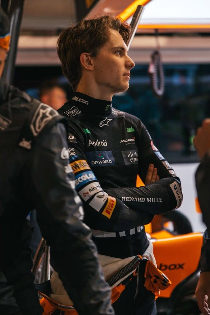 EXOSCbb's tweet image. my hot oscar entries 🫶✨