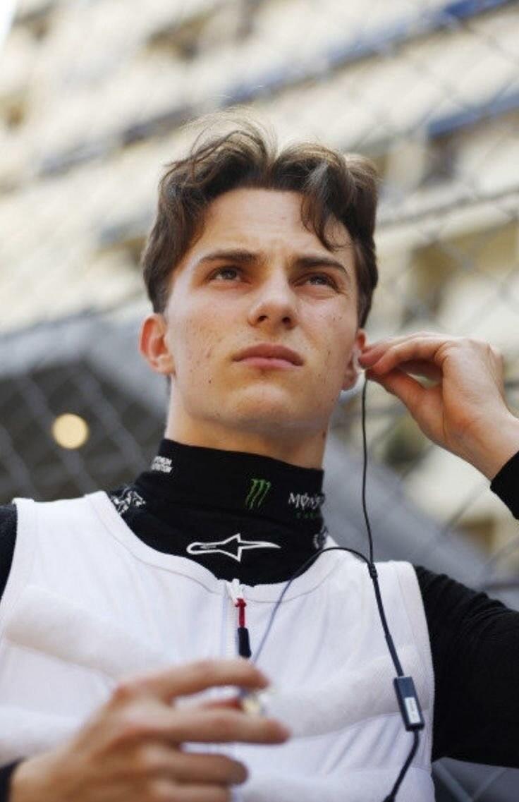 EXOSCbb's tweet image. my hot oscar entries 🫶✨