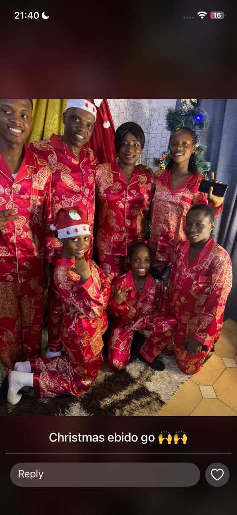 Romeo🌹 tweet media